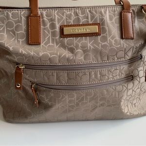 Calvin Klein Medium Logo Tote